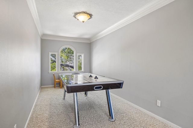 5914 Rapid Creek Court, Kingwood, TX 77345