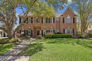 5914 Rapid Creek Court, Kingwood, TX 77345