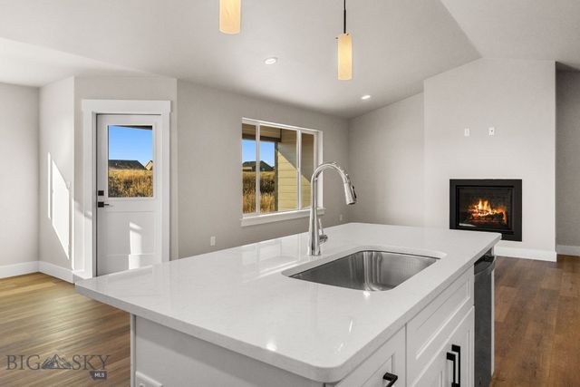 1107 Melissa Way, Belgrade, MT 59714