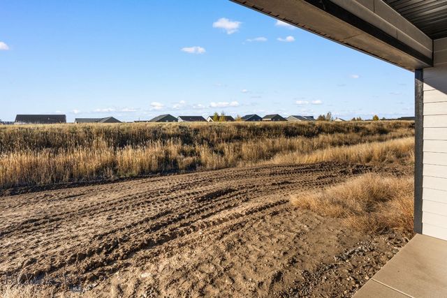 1107 Melissa Way, Belgrade, MT 59714