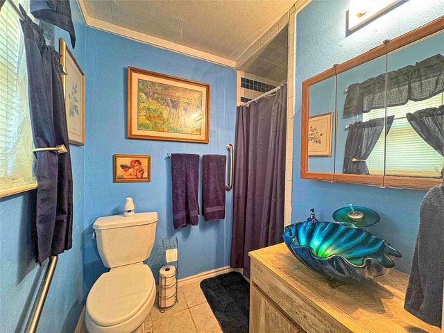 905 Bunny Rabbit Road, Athens, TX 75751