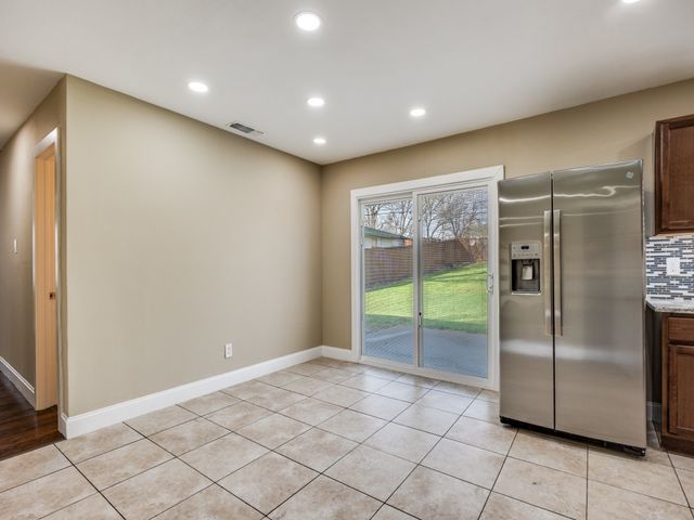 8911 Angleton Place, Dallas, TX 75243