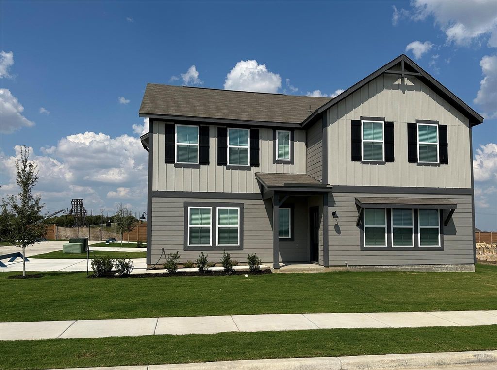 109 Desert Hare DR, Jarrell, TX 76537