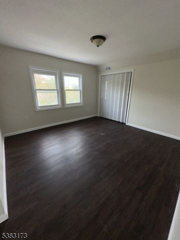 377 Littleton Ave, Newark City, NJ 07103