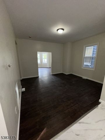377 Littleton Ave, Newark City, NJ 07103