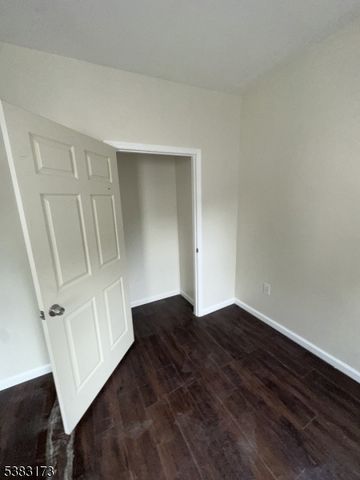 377 Littleton Ave, Newark City, NJ 07103