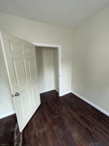 377 Littleton Ave, Newark City, NJ 07103