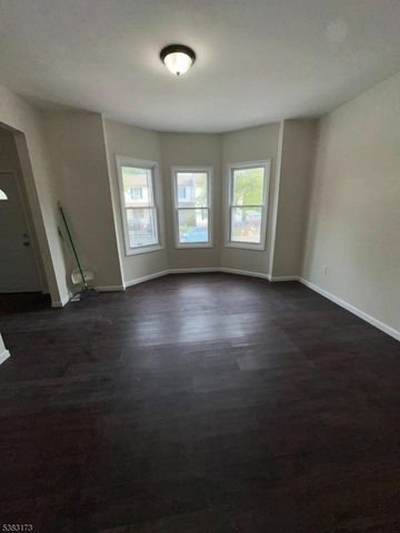 377 Littleton Ave, Newark City, NJ 07103