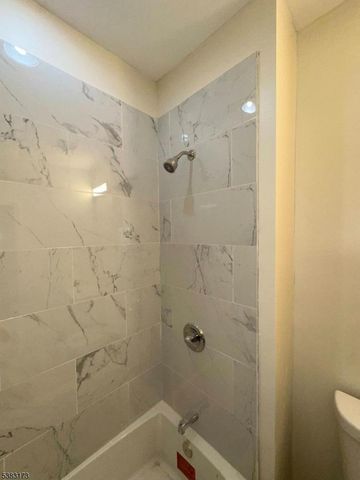 377 Littleton Ave, Newark City, NJ 07103