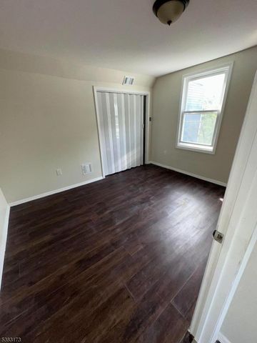 377 Littleton Ave, Newark City, NJ 07103