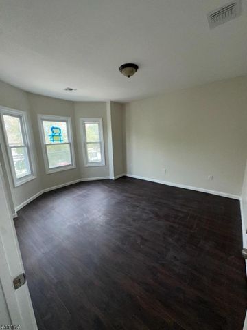 377 Littleton Ave, Newark City, NJ 07103