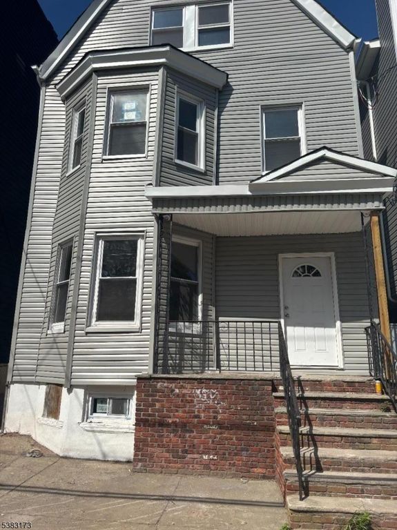 377 Littleton Ave, Newark City, NJ 07103