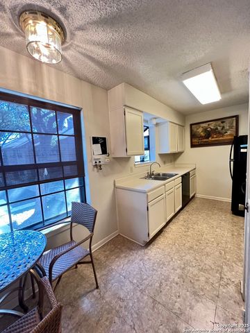 10955 Wurzbach Rd Apt 403, San Antonio, TX 78230