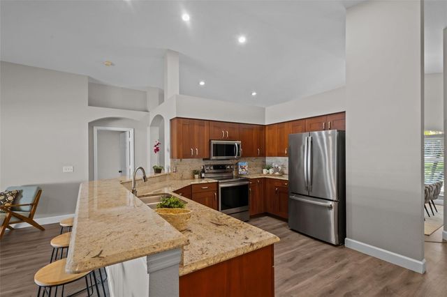 3617 TREELINE DRIVE, Valrico, FL 33596