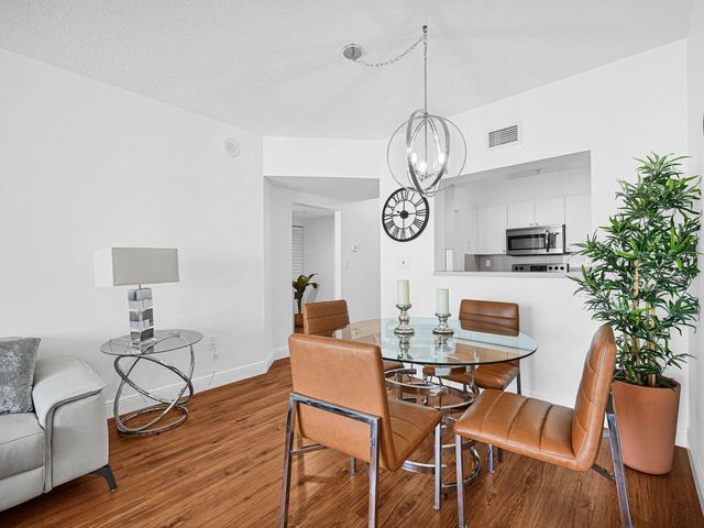 3020 NE 32ND Avenue 904, Fort Lauderdale, FL 33308
