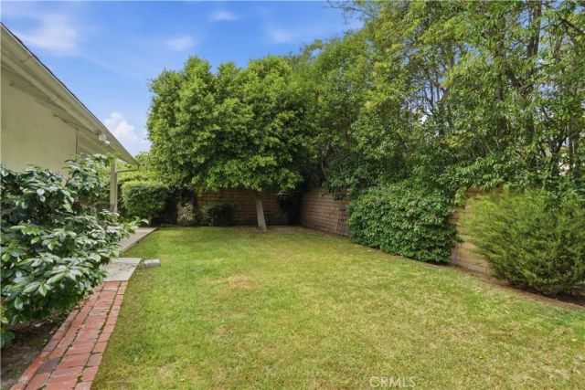 14951 Gilmore, Van Nuys, CA 91411