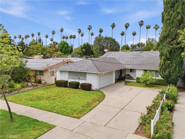 14951 Gilmore, Van Nuys, CA 91411