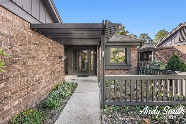 3436 Eagle Ridge Court, Grand Rapids, MI 49525