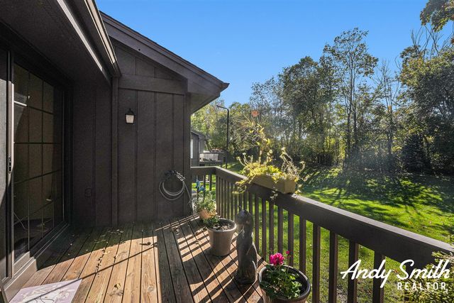 3436 Eagle Ridge Court, Grand Rapids, MI 49525