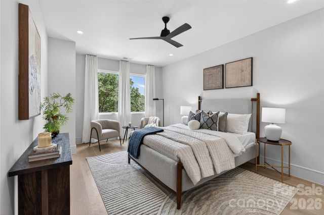 2616 Revolution Park Drive, Charlotte, NC 28208
