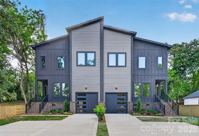 2616 Revolution Park Drive, Charlotte, NC 28208