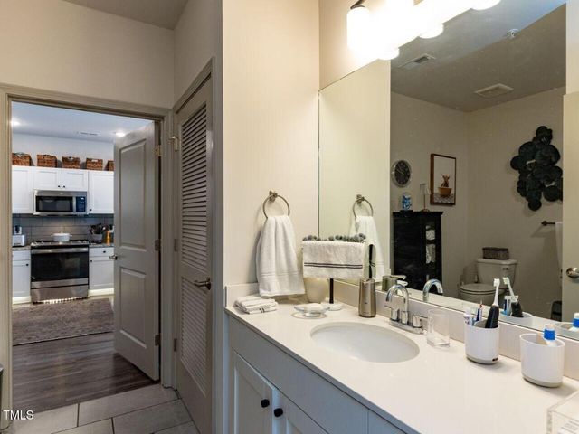 2217 Gathering Square Court, Fuquay Varina, NC 27526