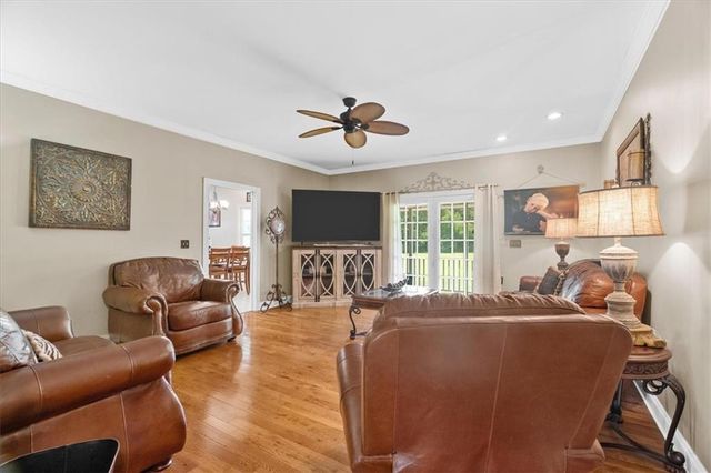 302 Tate Bend Road NW, Calhoun, GA 30701
