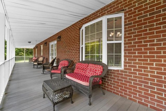 302 Tate Bend Road NW, Calhoun, GA 30701