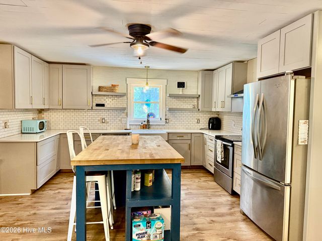 458 Annandale Trace, Hampstead, NC 28443