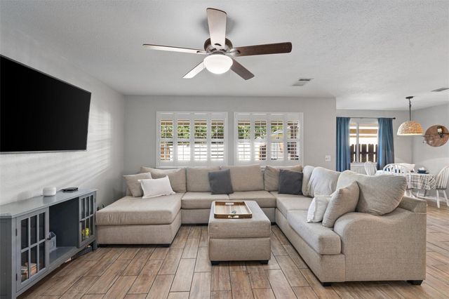 372 Tobin DR, Buda, TX 78610