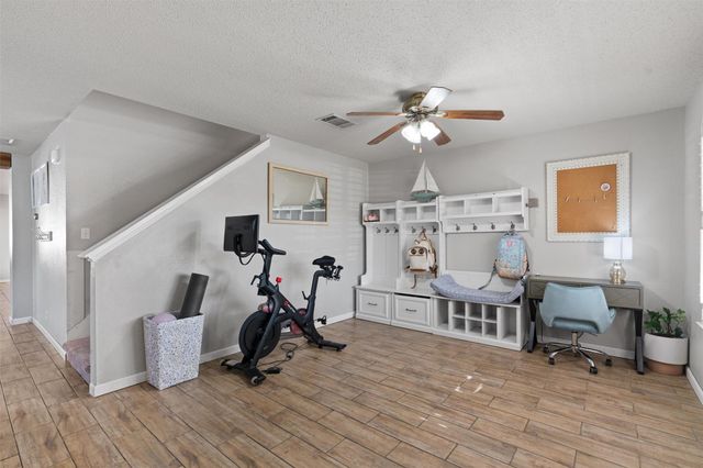 372 Tobin DR, Buda, TX 78610