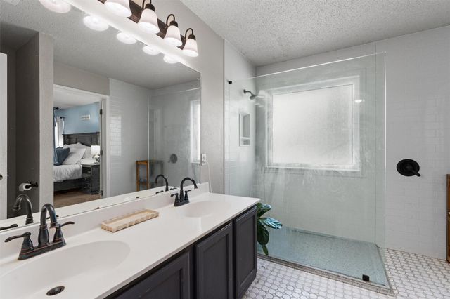 372 Tobin DR, Buda, TX 78610