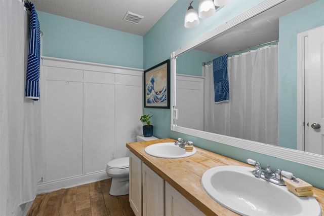 372 Tobin DR, Buda, TX 78610