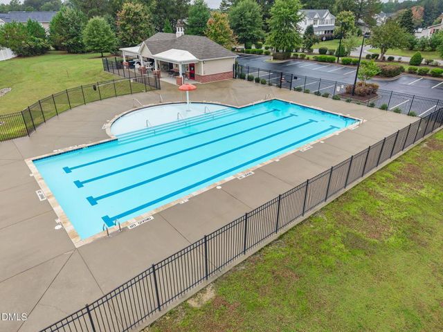 5212 Sapphire Springs Drive, Knightdale, NC 27545