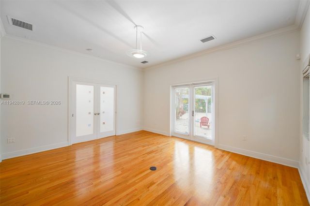 911 Mariana Ave, Coral Gables, FL 33134