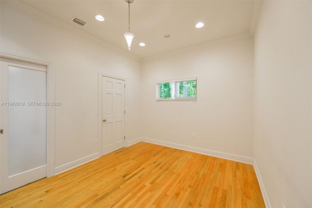 911 Mariana Ave, Coral Gables, FL 33134