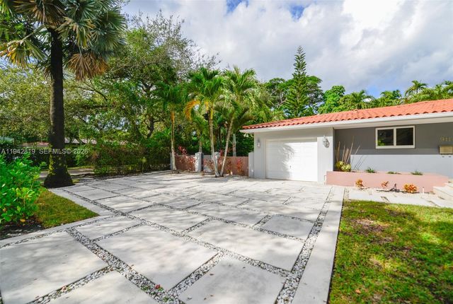 911 Mariana Ave, Coral Gables, FL 33134