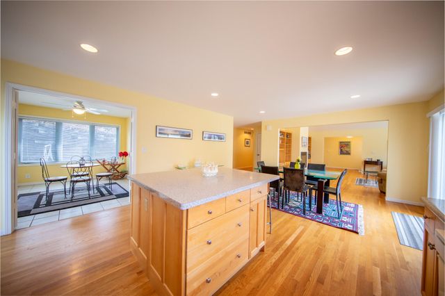 115 S Broadway, Beverly Shores, IN 46301