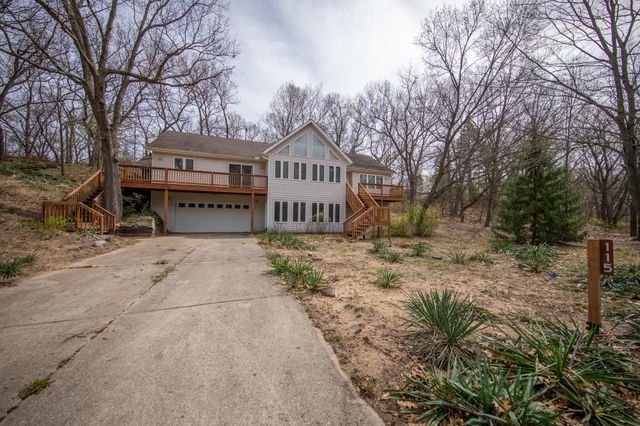 115 S Broadway, Beverly Shores, IN 46301