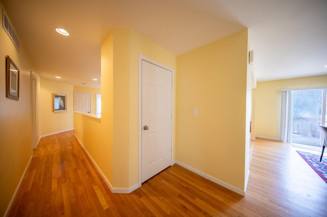 115 S Broadway, Beverly Shores, IN 46301