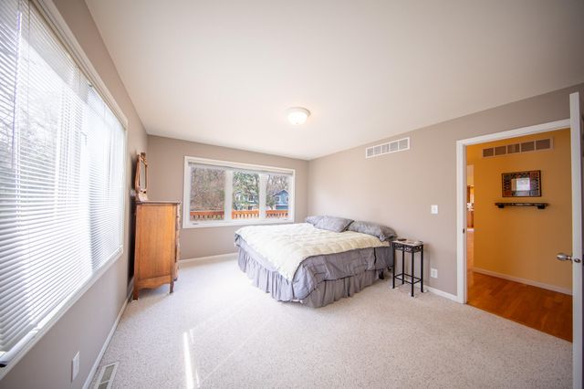 115 S Broadway, Beverly Shores, IN 46301