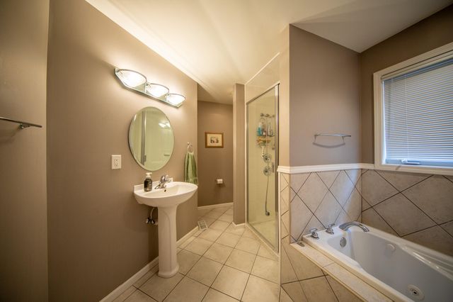 115 S Broadway, Beverly Shores, IN 46301