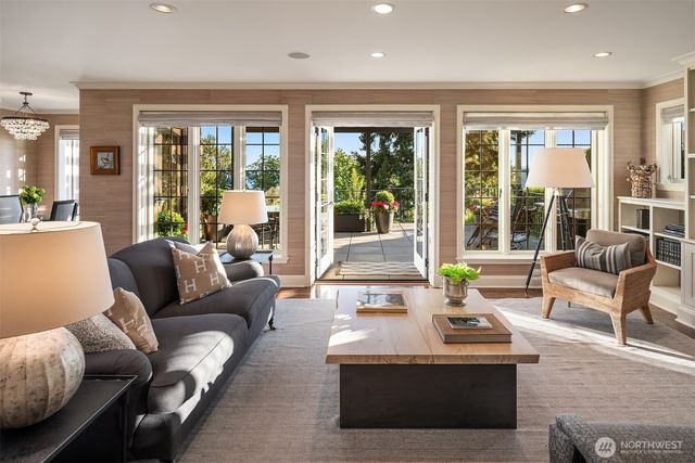 4701 W Ruffner Street, Seattle, WA 98199