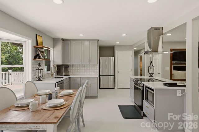49435 River Run Road, Albemarle, NC 28001