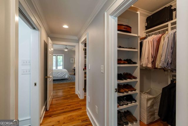 385 Woodward Way, Athens, GA 30606