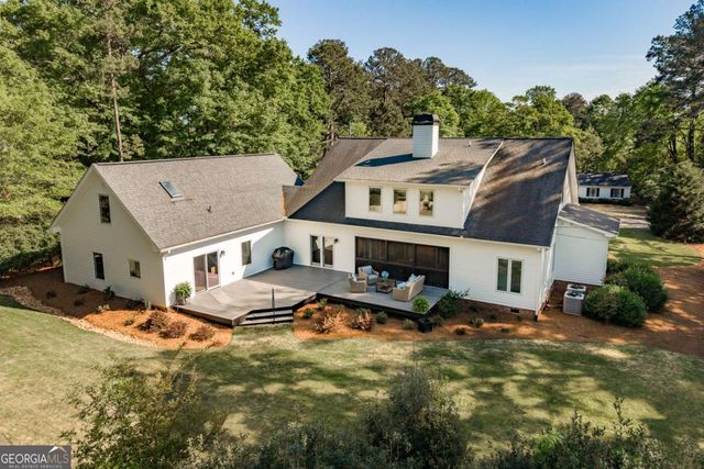 385 Woodward Way, Athens, GA 30606