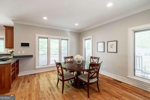 385 Woodward Way, Athens, GA 30606