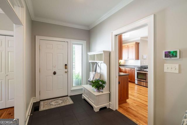 385 Woodward Way, Athens, GA 30606