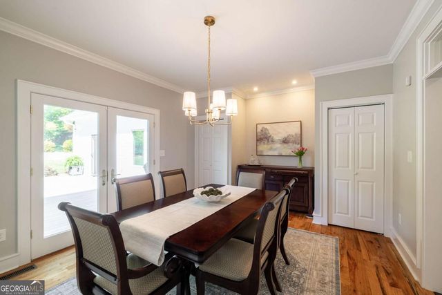 385 Woodward Way, Athens, GA 30606