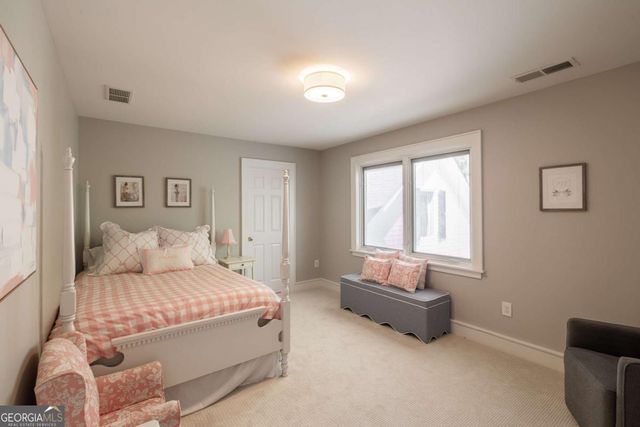 385 Woodward Way, Athens, GA 30606